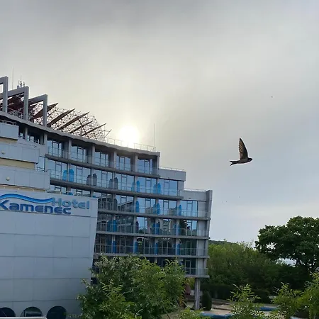 ホテル Kamenec キテン