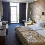 Hotel Kamenec 4*