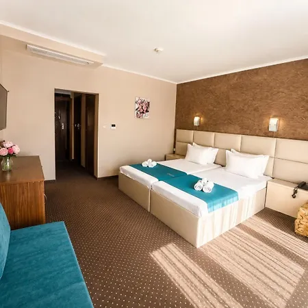 Hotel Kamenec 4*