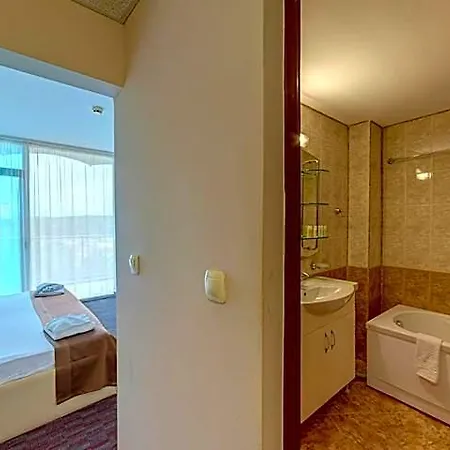 Kamenec Hotel 4*