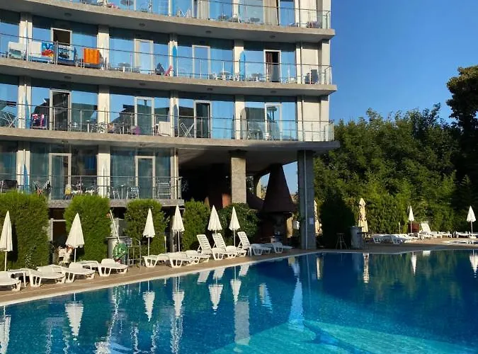 Kamenec 4* Китен