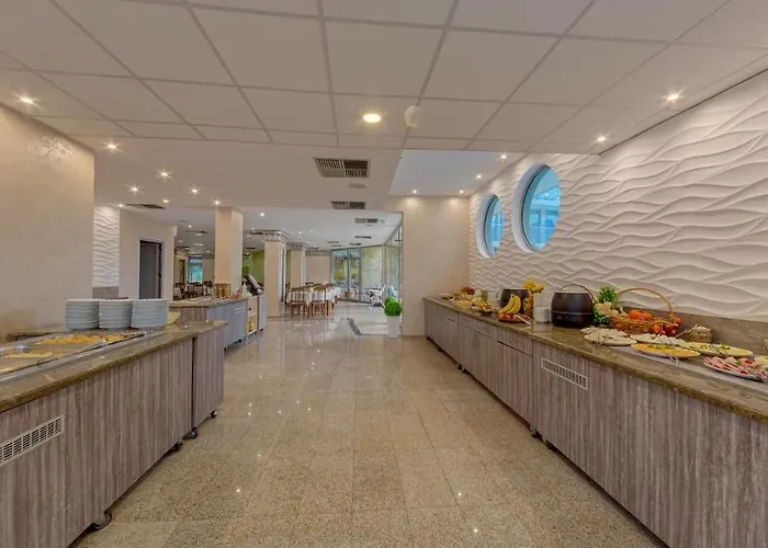 Kamenec Ξενοδοχείο 4*