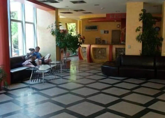 Отель Kamenec Китен